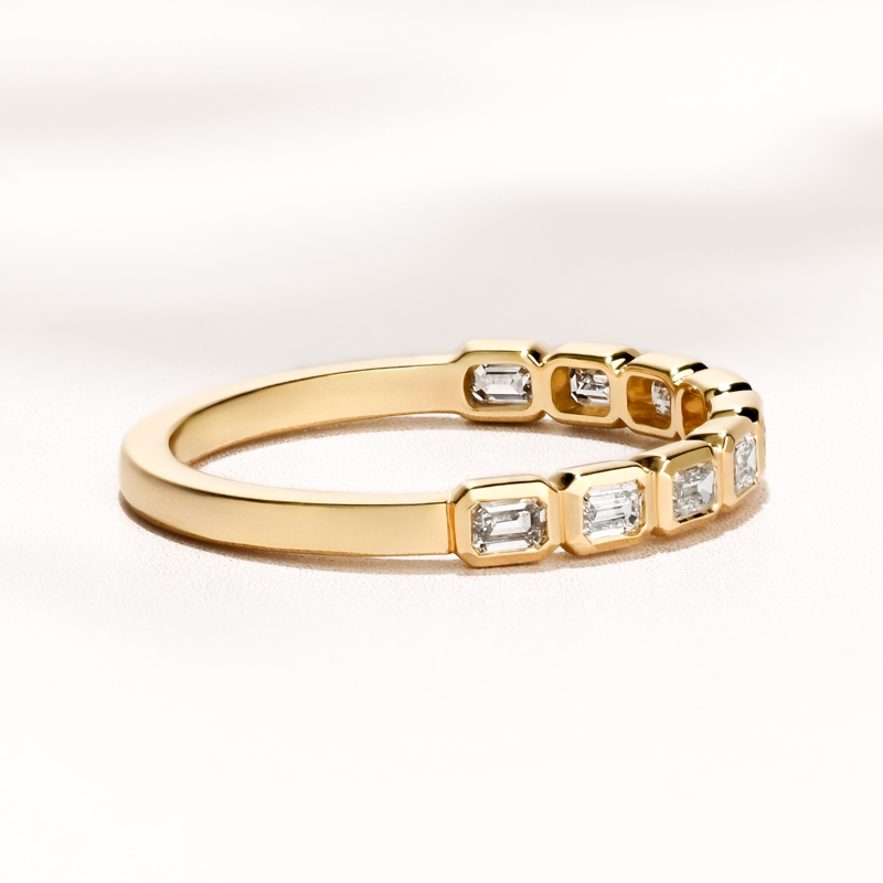 Yellow Gold Mini Shay East West Emerald (1/2ctw)