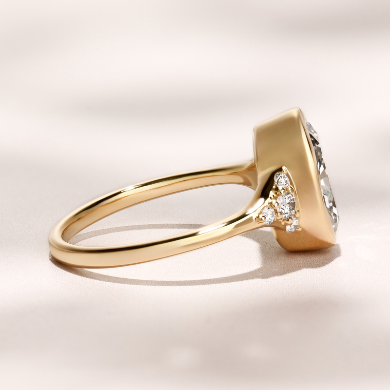 Zora Ring | 3.13 Elongated Cushion Lab Grown Diamond