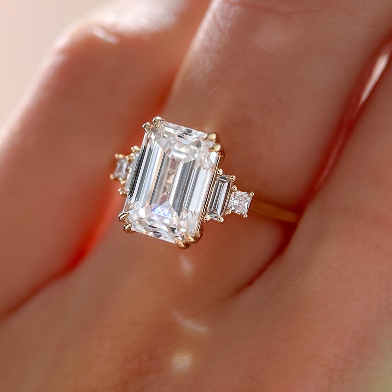 Amelia Ring | 3.10ct Emerald Lab Grown Diamond
