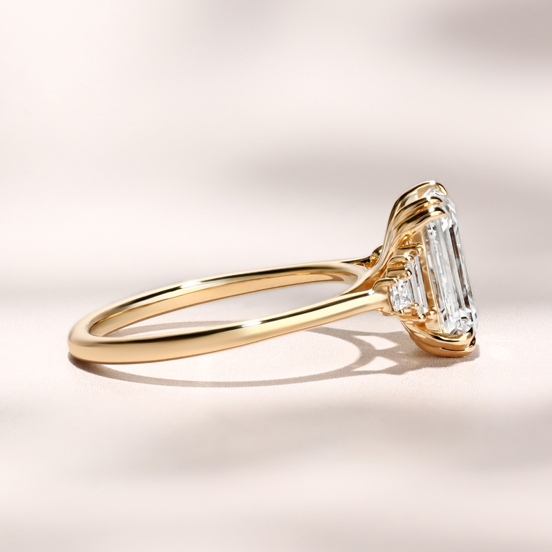 Amelia Ring | 3.10ct Emerald Lab Grown Diamond