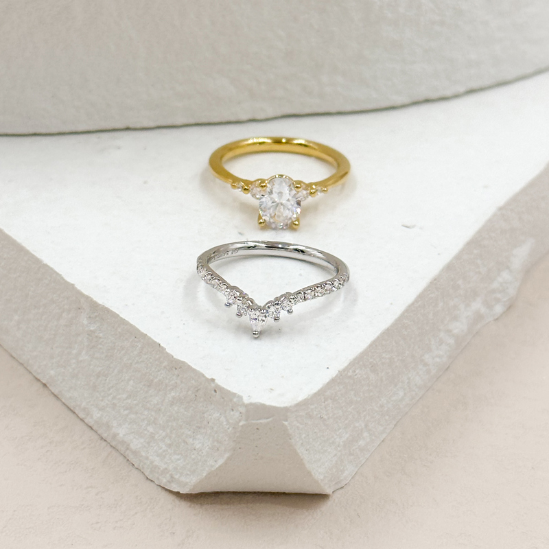 Platinum Crescent With Pear (1/3ctw)