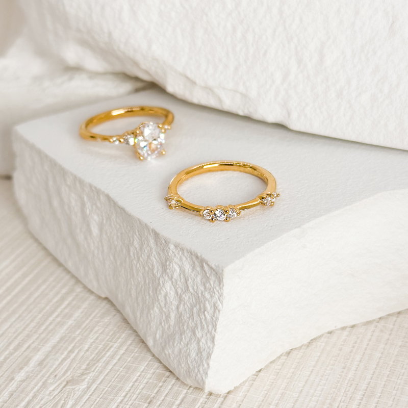 Yellow Gold Delfina (1/5ctw)