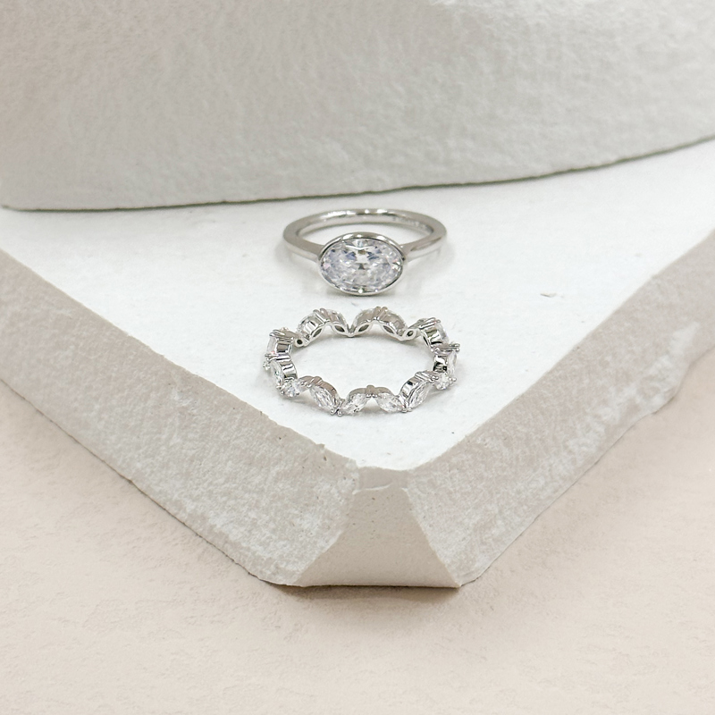 Platinum Contemporary Marquise Eternity (1ctw)