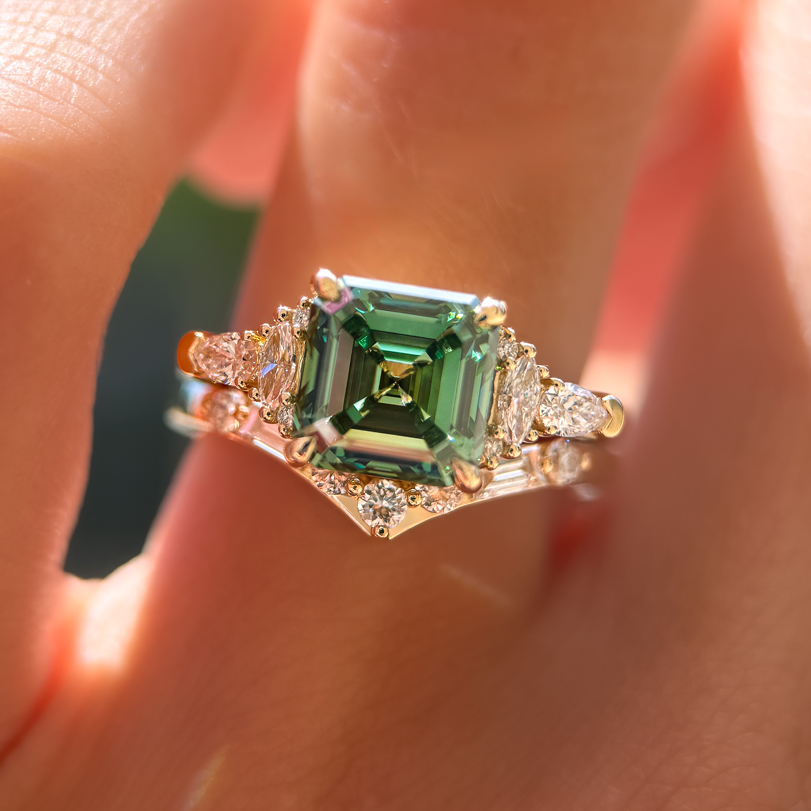 Savannah Ring | 3.20ct Asscher Green Lab Grown Diamond
