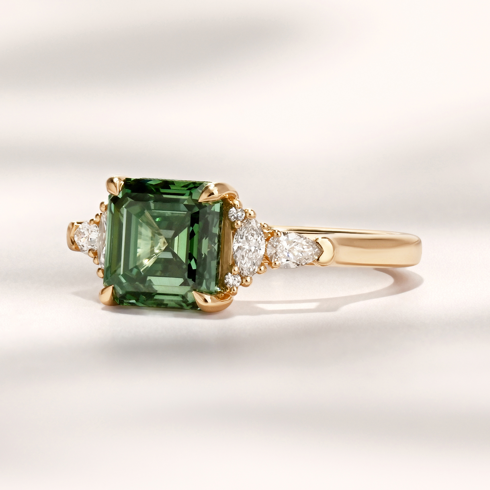 Savannah Ring | 3.20ct Asscher Green Lab Grown Diamond
