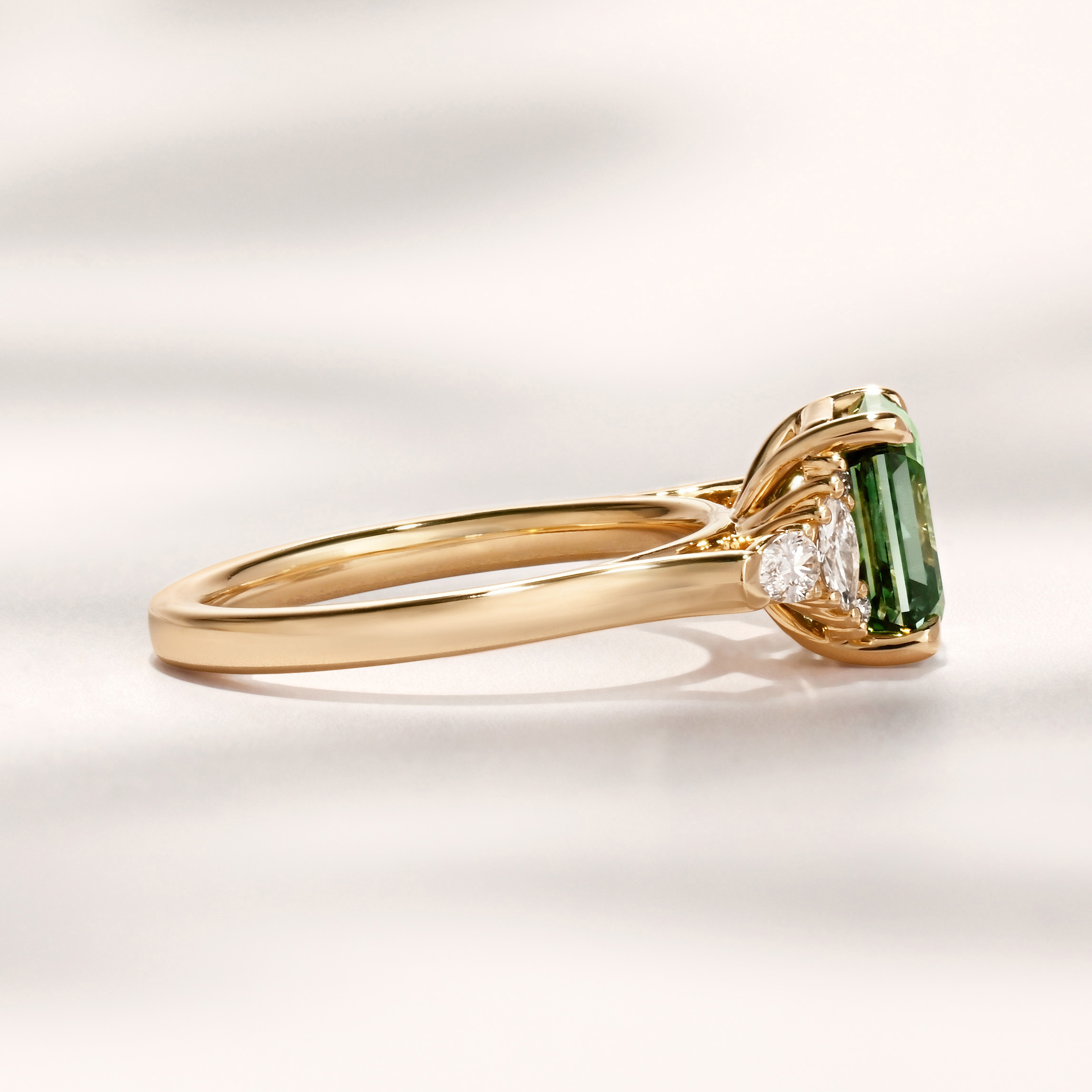 Savannah Ring | 3.20ct Asscher Green Lab Grown Diamond