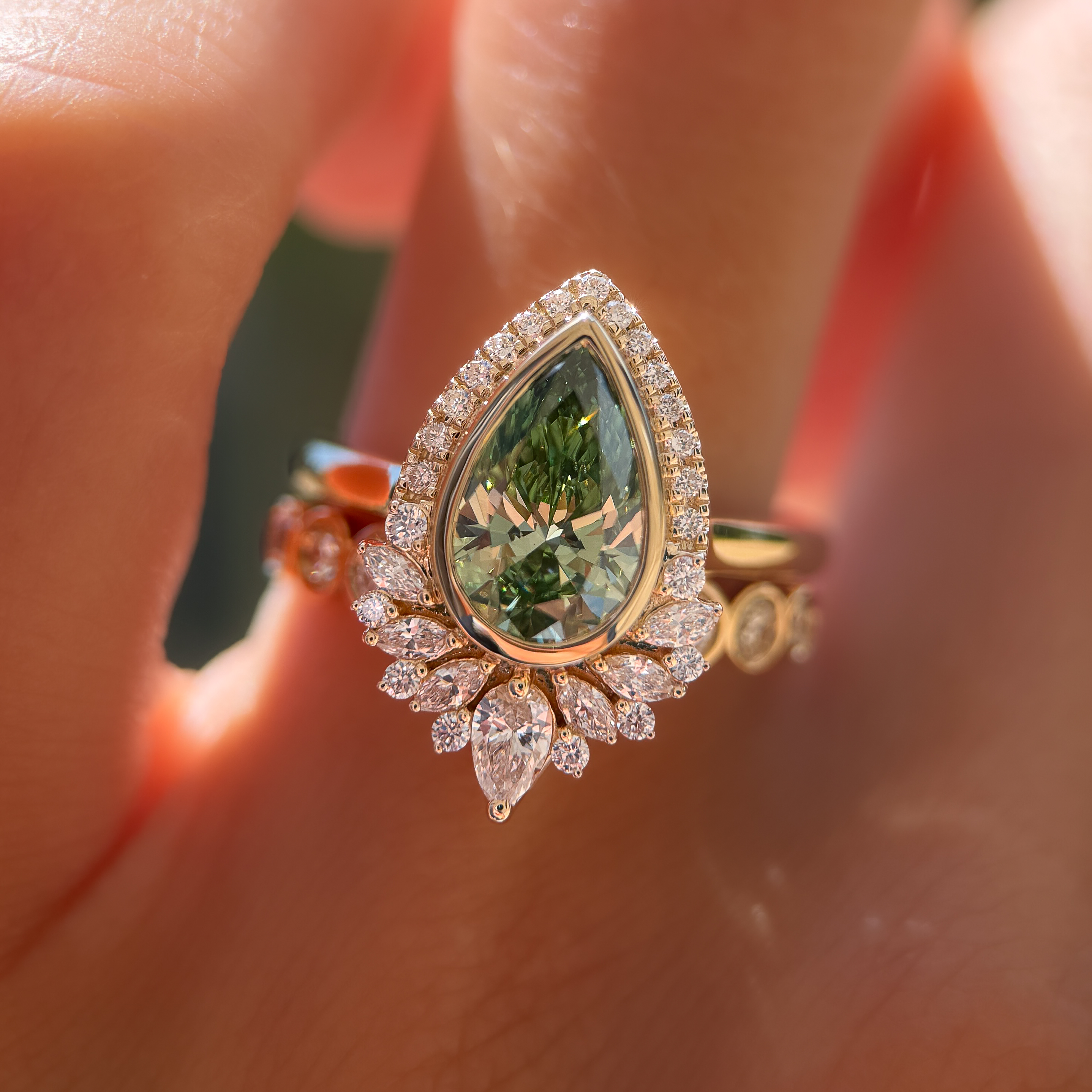 Isadora Ring | 1.59ct Pear Green Lab Grown Diamond