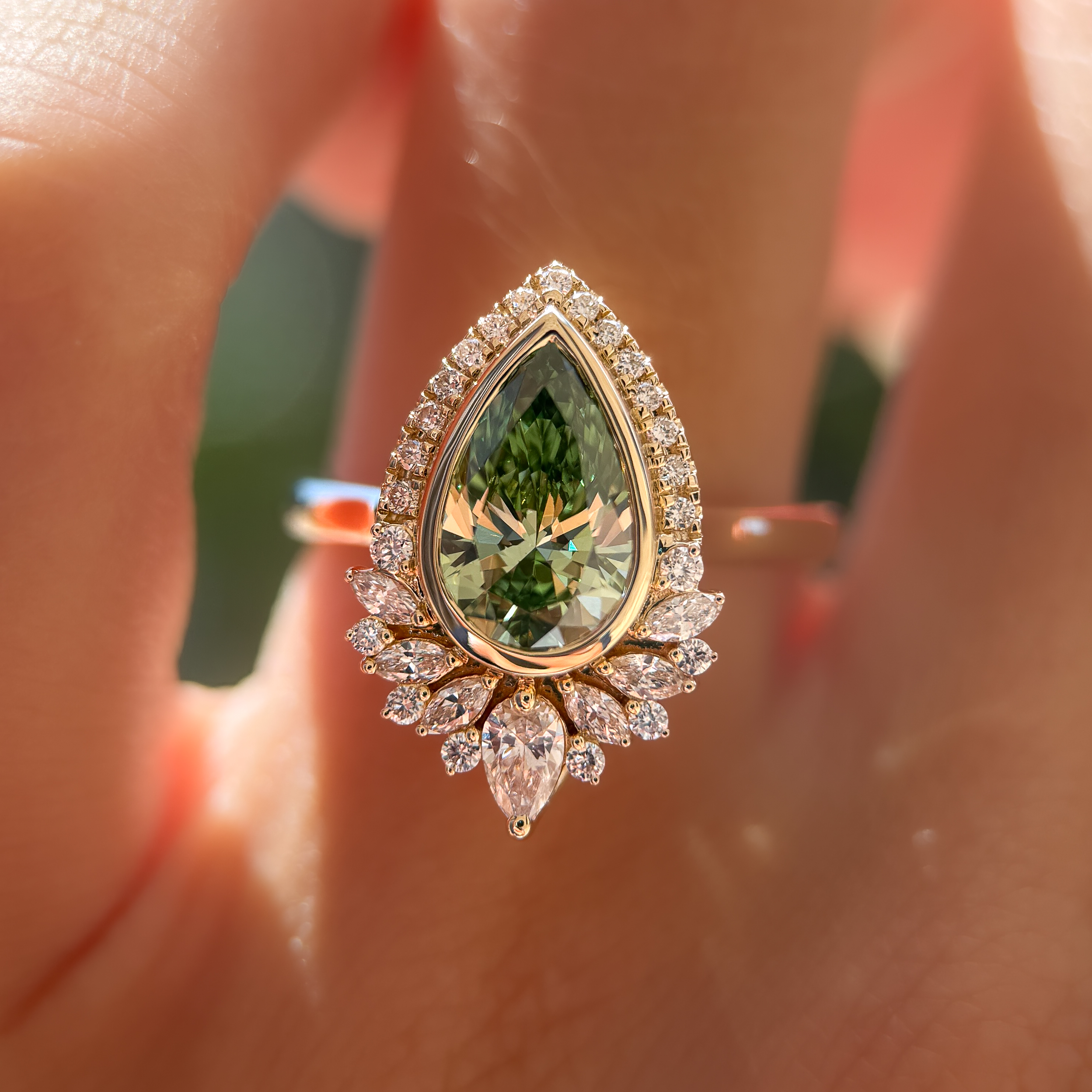 Isadora Ring | 1.59ct Pear Green Lab Grown Diamond