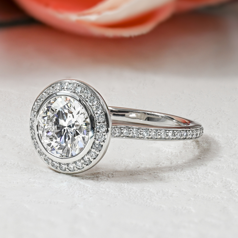 Platinum Modern Bezel 2ct Round