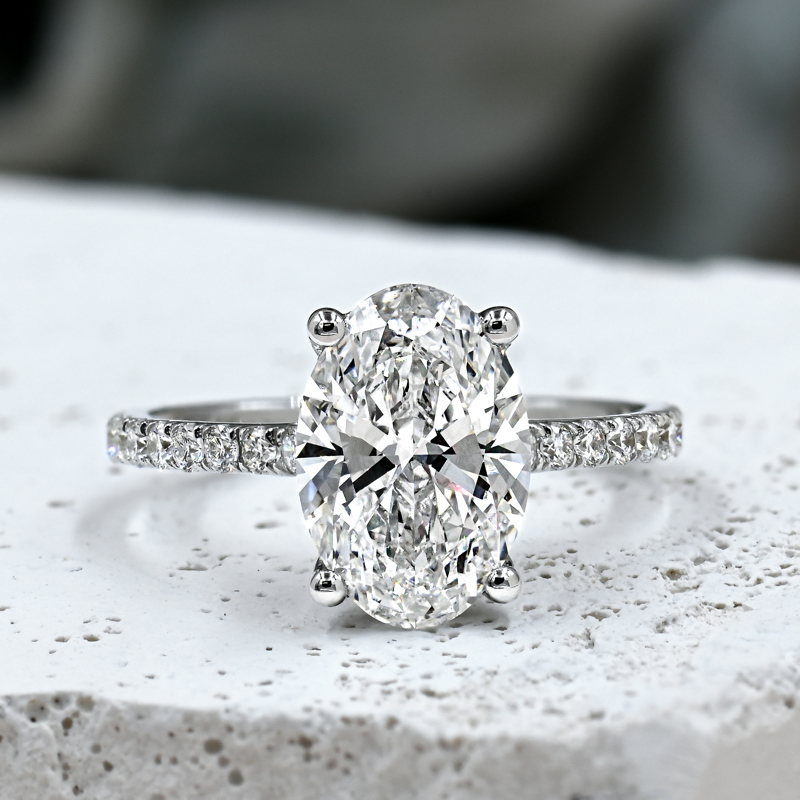 Luxury Alerie Oval 2-3/4ct