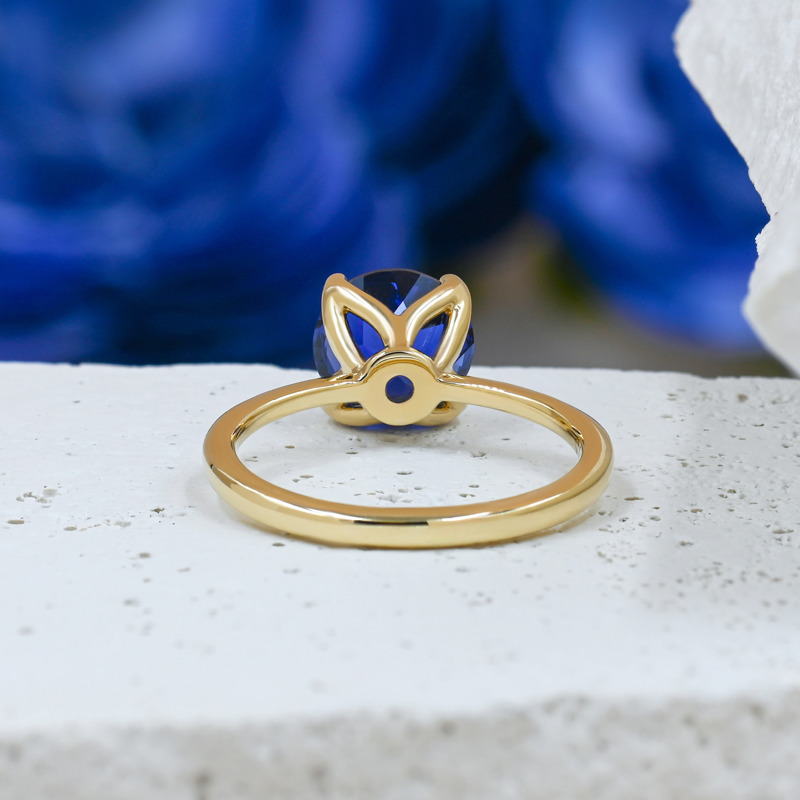 Tulip Solitaire Blue Sapphire Ring