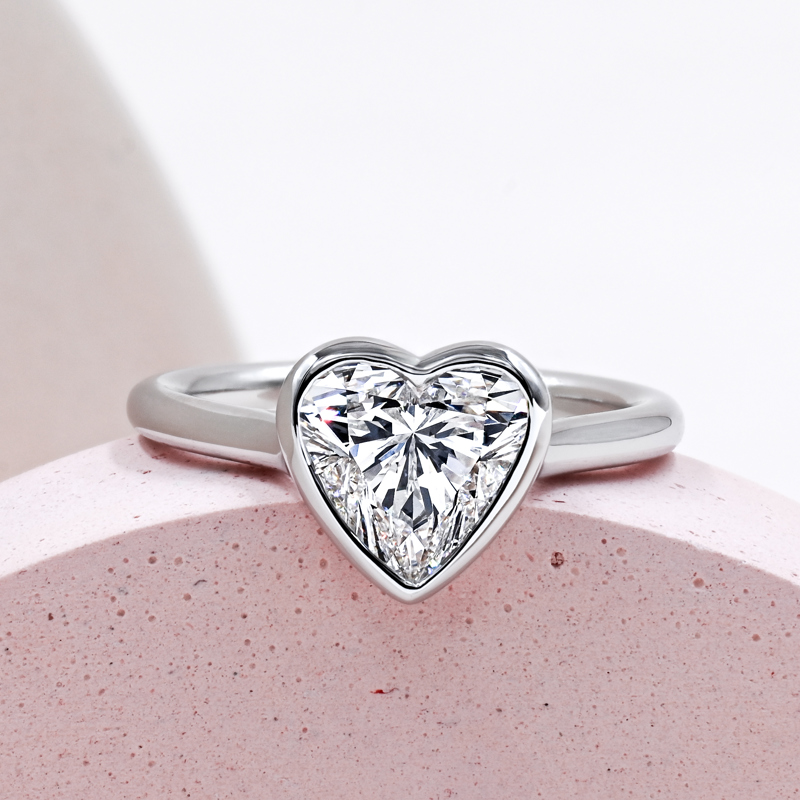 Allure Heart Bezel 2ct