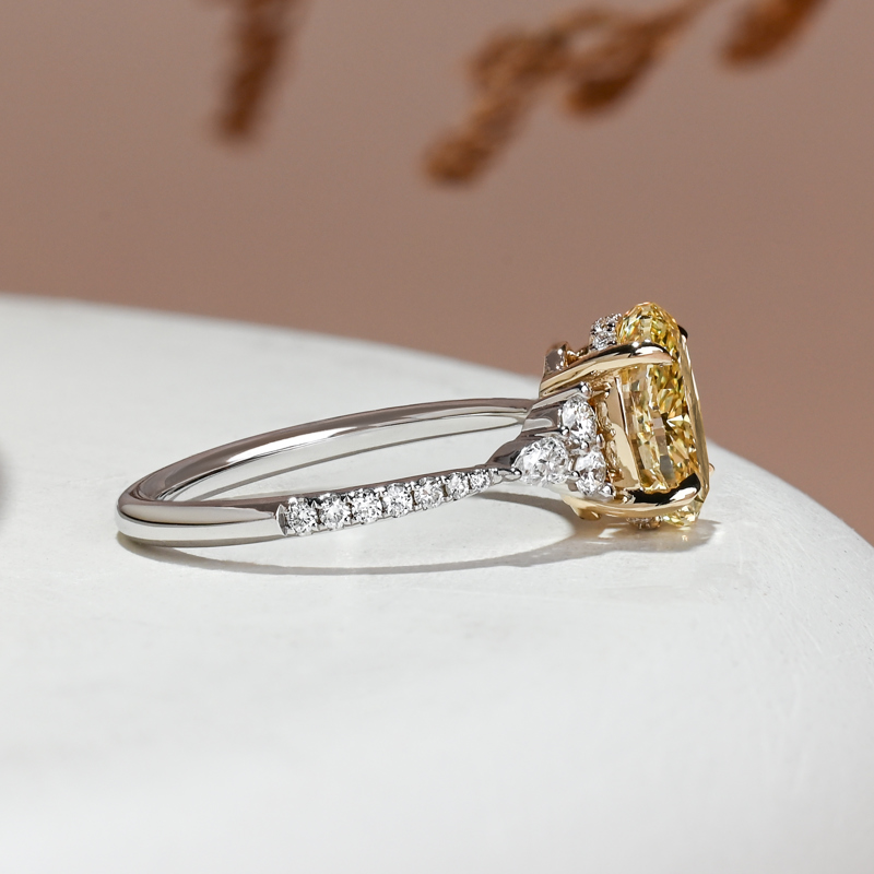 Gracelyn 2ct Oval Fancy Yellow