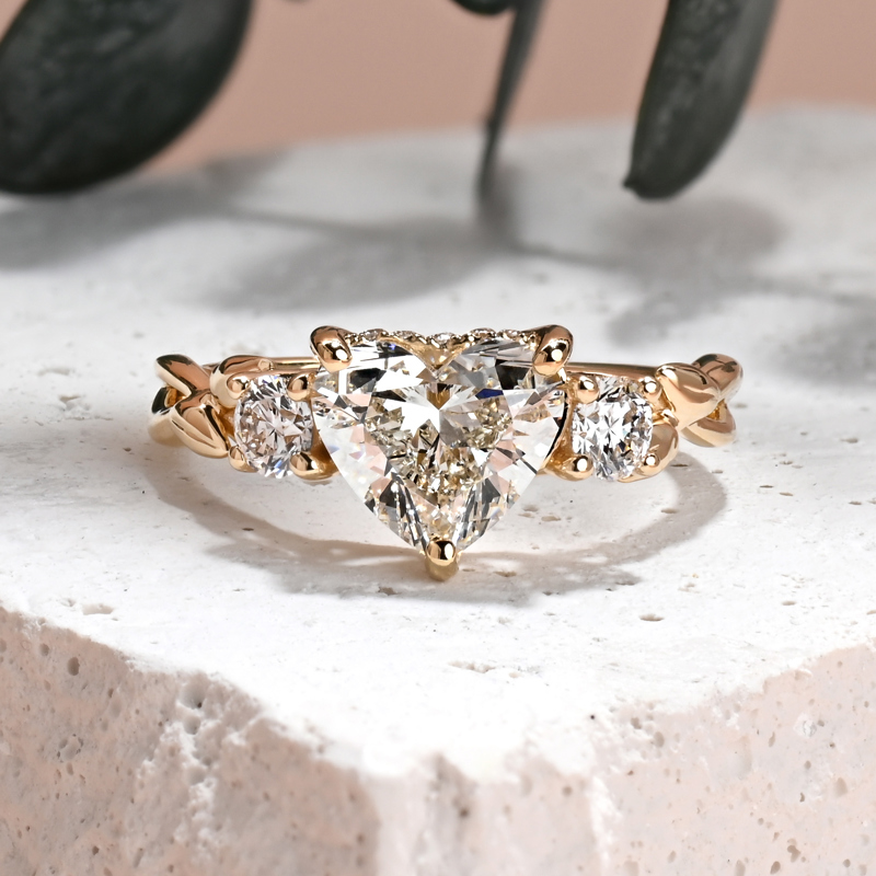 Autumn Vine 2ct Heart Ring