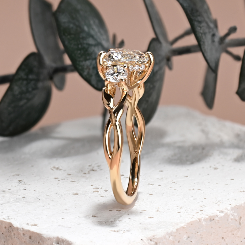 Autumn Vine 2ct Heart Ring