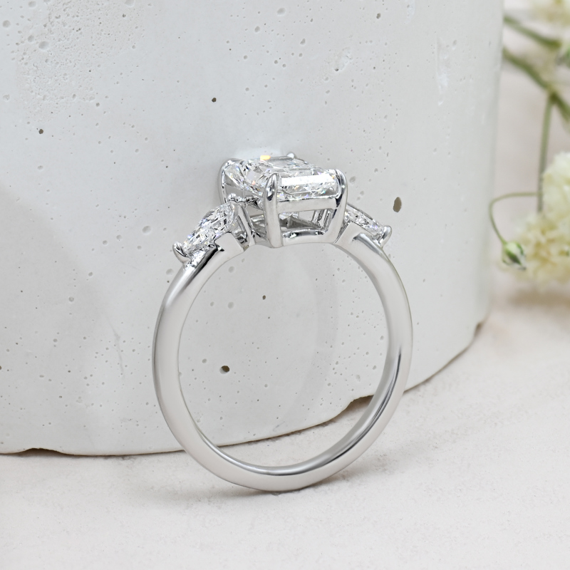 Custom Ciana Kite 1-1/2ct Radiant
