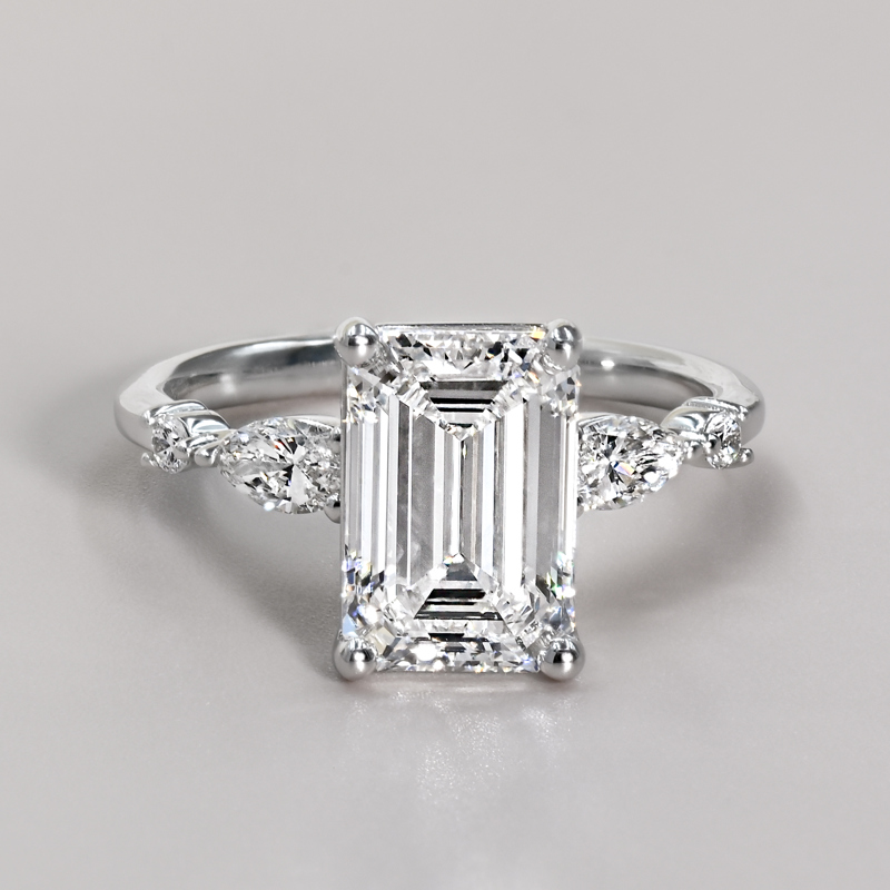 3-1/2ct Emerald & Marquise Ring