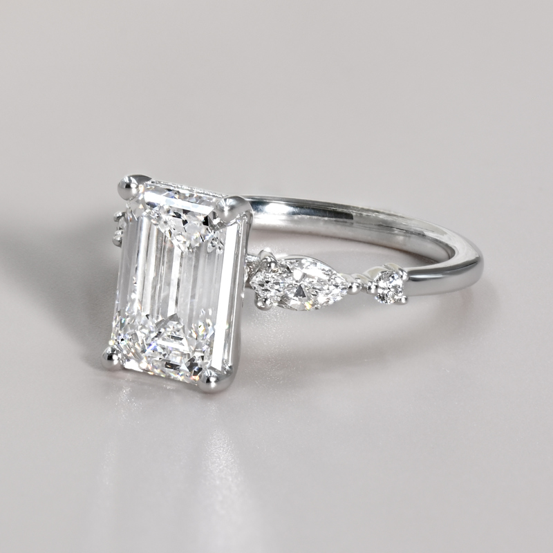 3-1/2ct Emerald & Marquise Ring