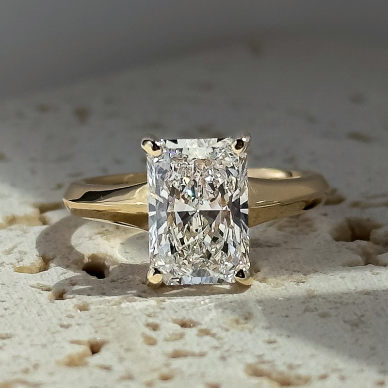 Ada Hidden Solitaire Radiant 2-1/4ct