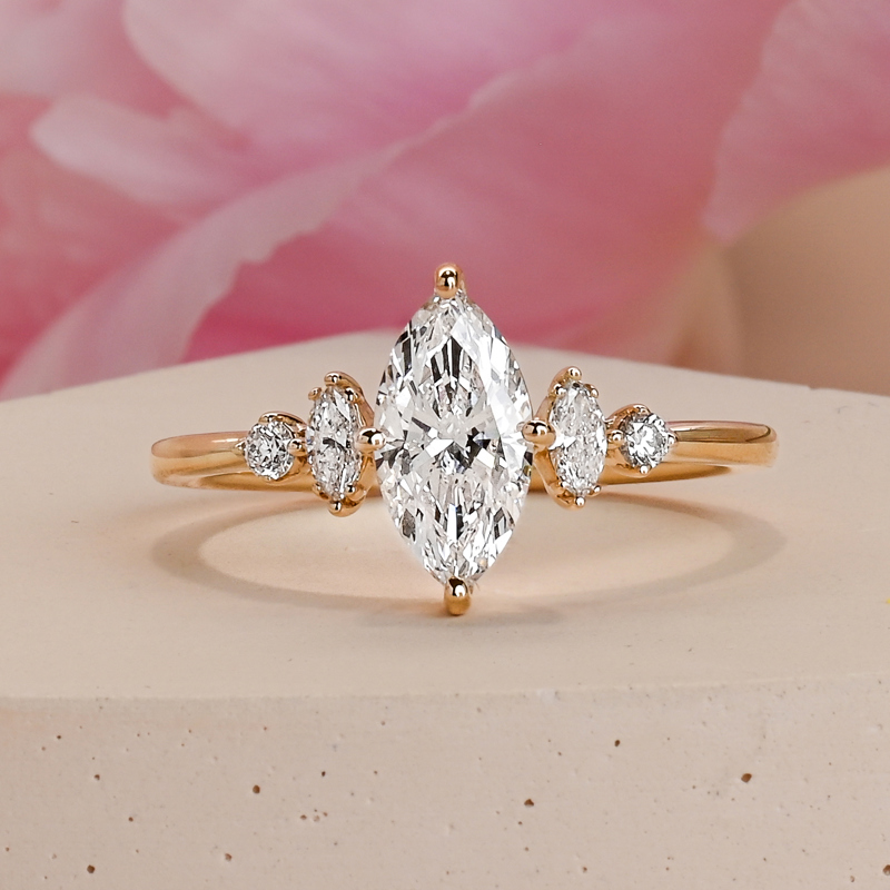 Juliette 1-1/4ct Marquise