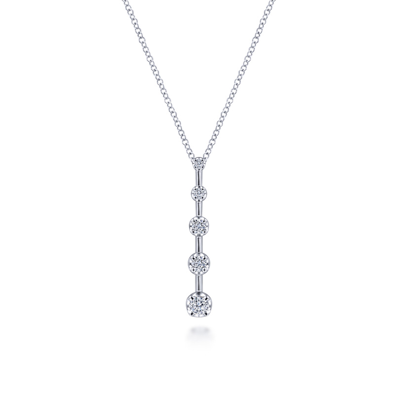 Sterling Silver 1/4ctw Lab Grown Diamond Journey Pendant