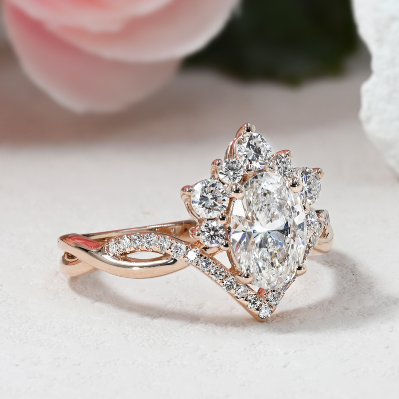 Twist Asymmetrical 1-1/4 Oval Ring