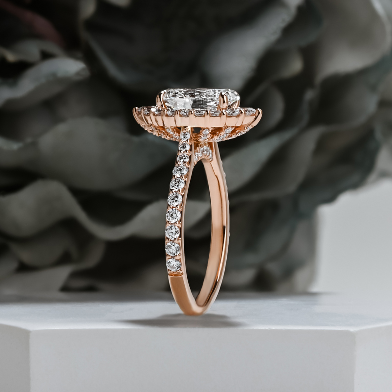 Orchid Deluxe Halo  2ct Oval