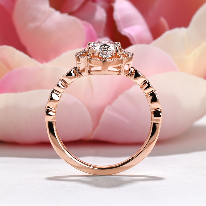 Rose Vintage Oval 1-1/3ct