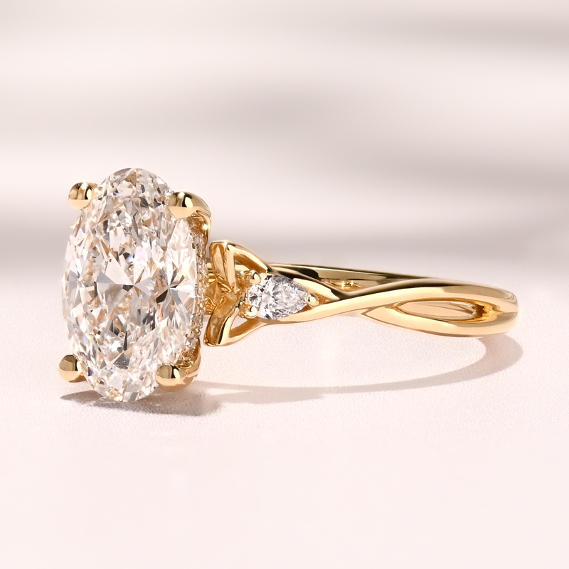 Yellow Gold Brid's Promise 2ct Oval Center