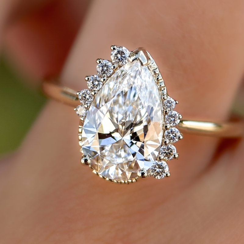 Yellow Gold Calista Love 2ct Pear Center