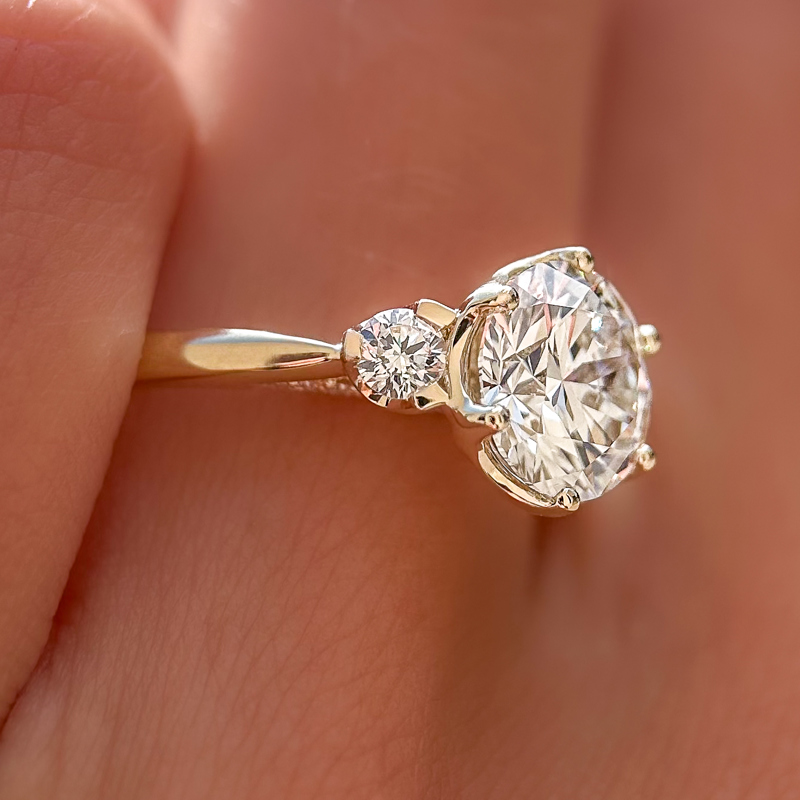 Yellow Gold Nellie Deco 2ct Round Center