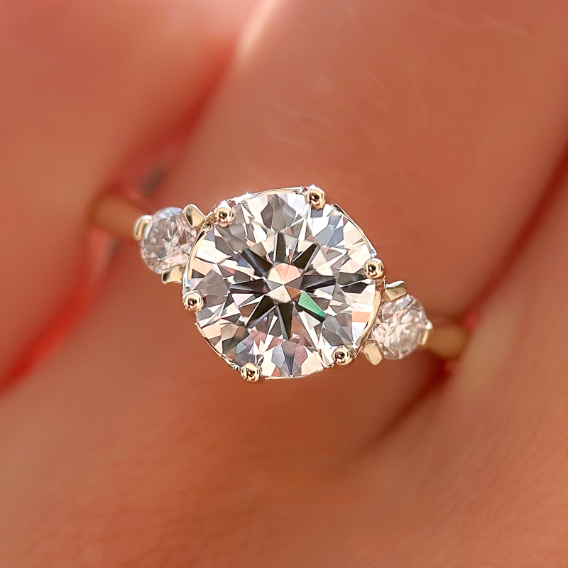 Yellow Gold Nellie Deco 2ct Round Center