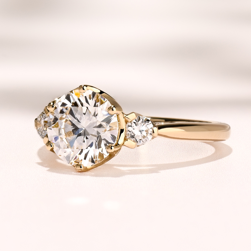 Yellow Gold Nellie Deco 2ct Round Center