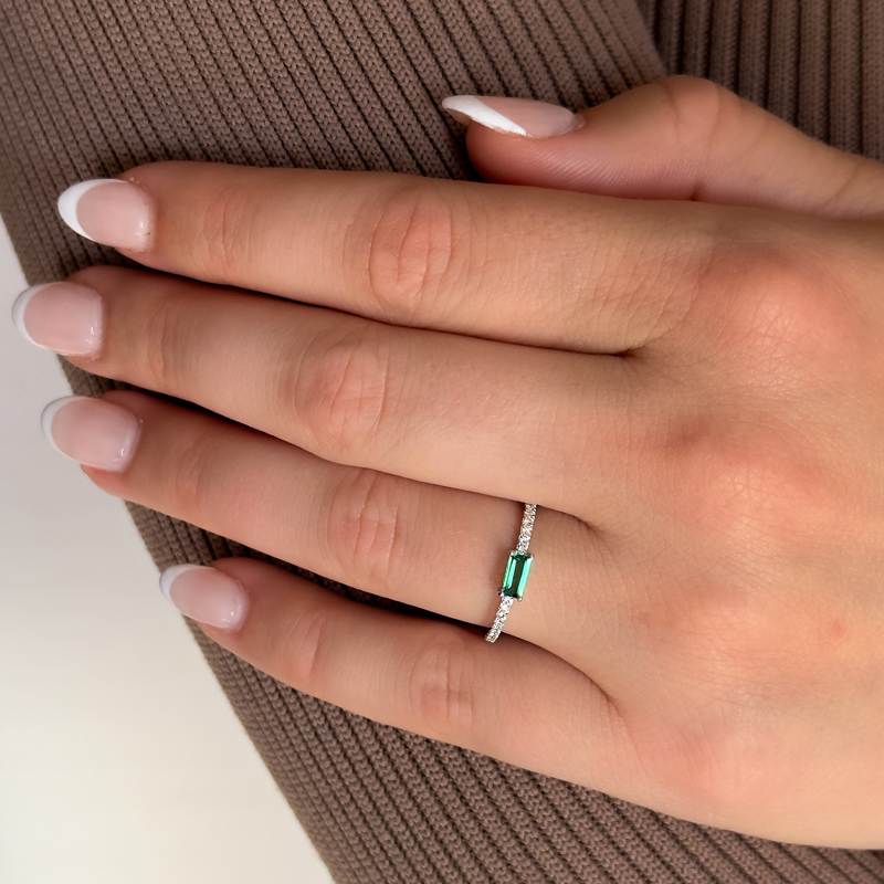 Rose Gold Emerald Grace Ring