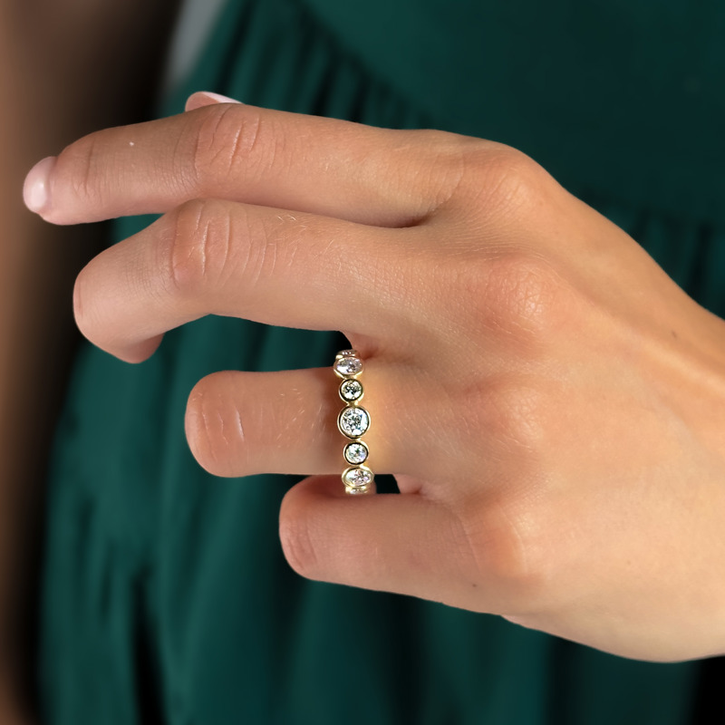 Rose Gold Pixie Bezel Band (1ctw)