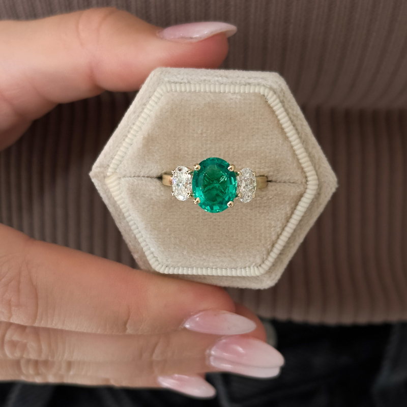 Rose Gold Tres Oval Emerald & Diamond