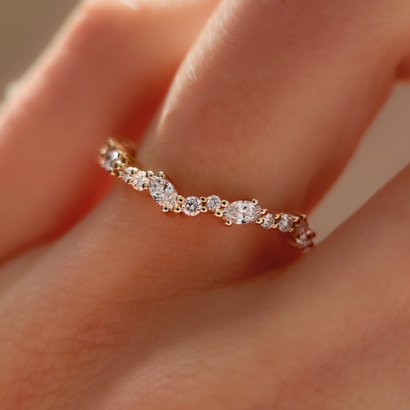 Galene Marquise & Round Band
