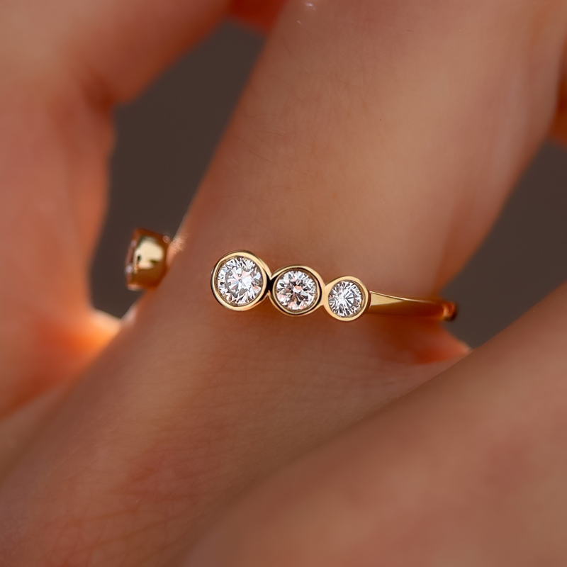 Open Kayden Bezel Band
