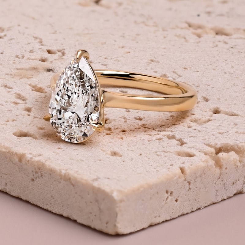 Novah 2-3/8ct Pear