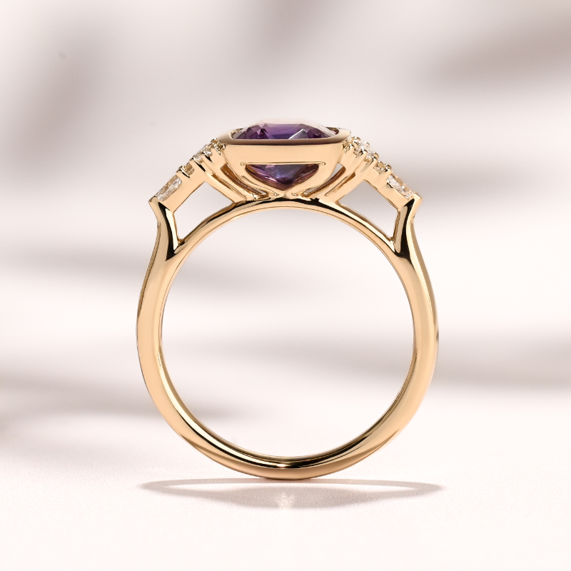 Savannah Bezel Ring I 2.17ct Purple Cushion Sapphire