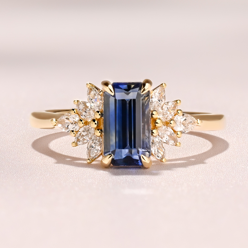 Valea Ring I 1.85ct Rectangular Ceylon Sapphire