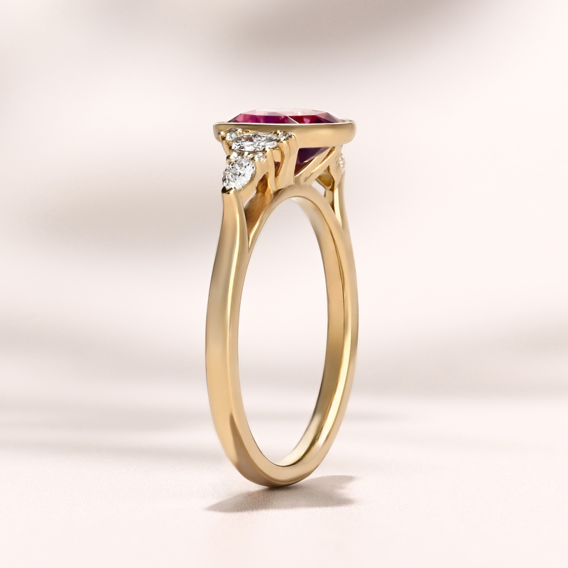 Savannah Bezel Ring I1.51ct Oval Pink Sapphire