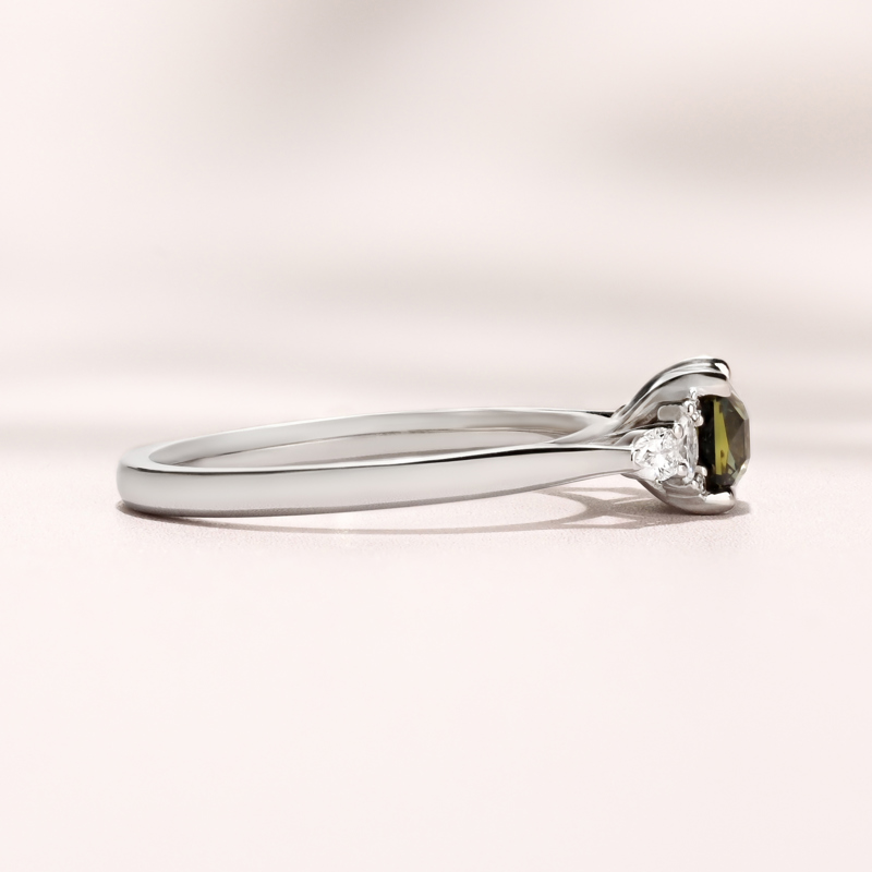Savannah Ring I 1.63ct Teal Sapphire