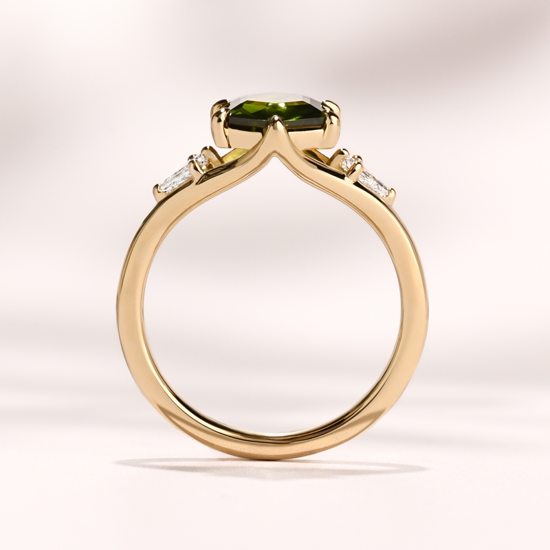 Lira Ring I 1.81ct Australian Hexagon Sapphire