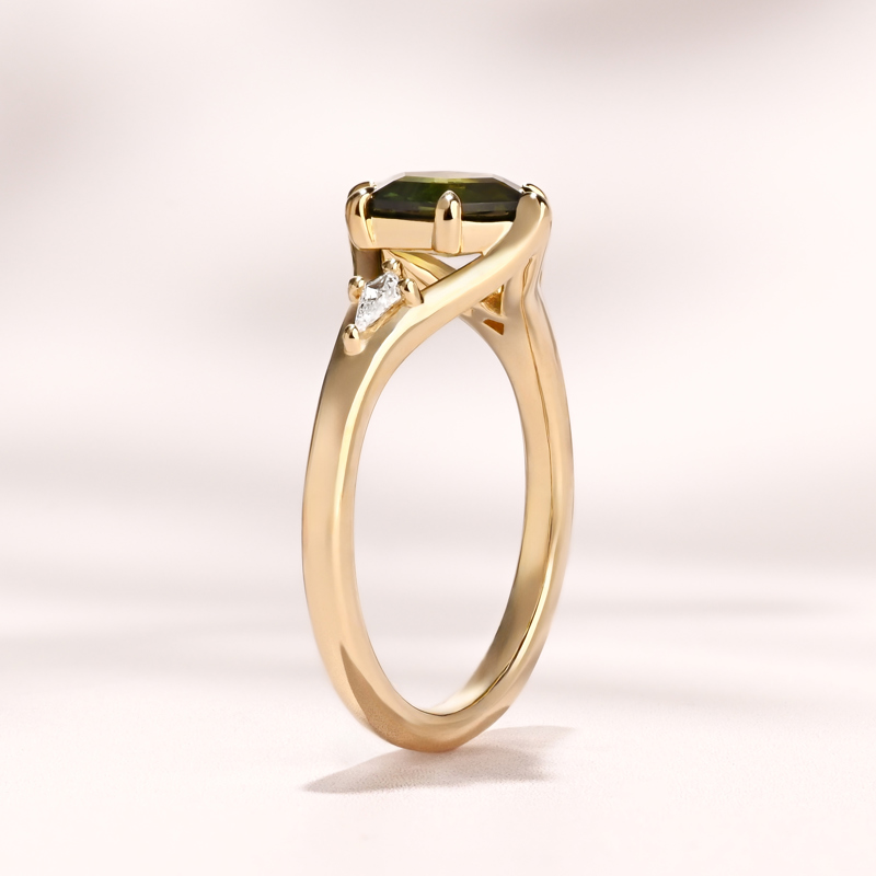 Lira Ring I 1.81ct Australian Hexagon Sapphire