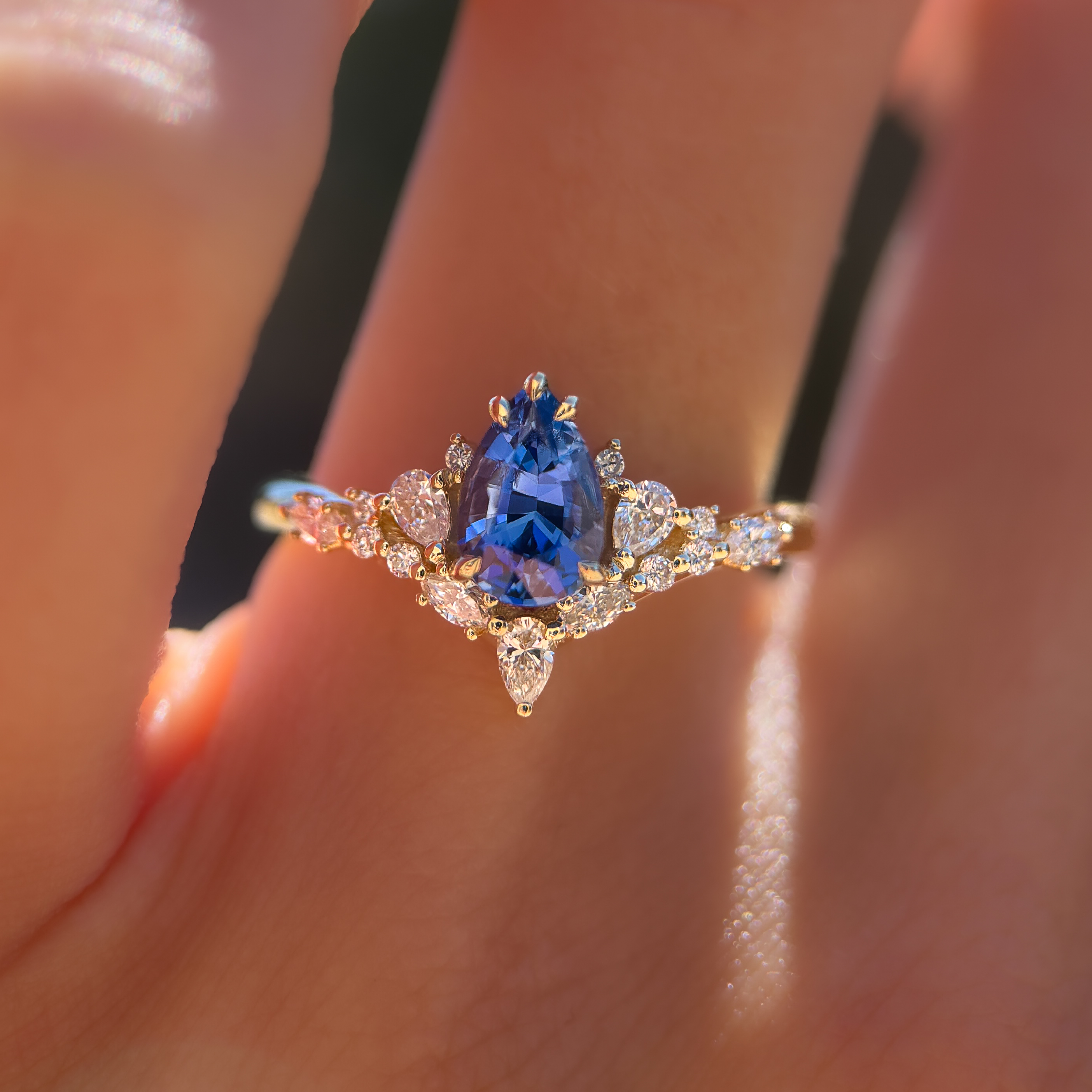 Eira Ring I 1.14ct Pear Madagascar Blue Sapphire