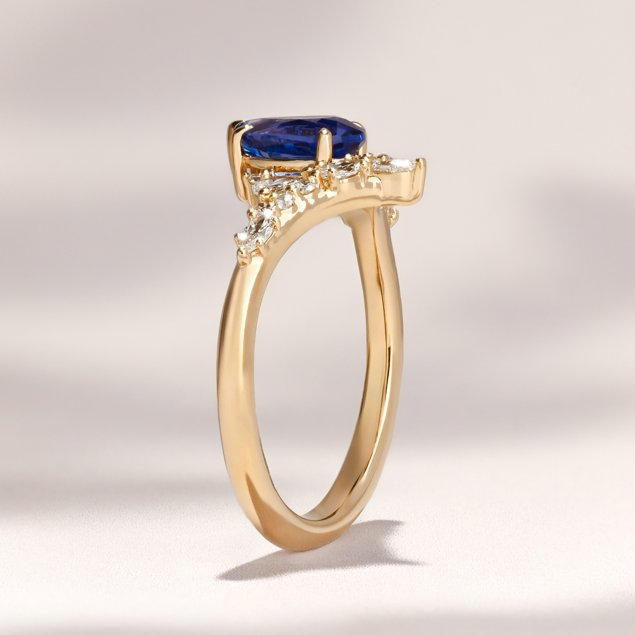 Eira Ring I 1.14ct Pear Madagascar Blue Sapphire