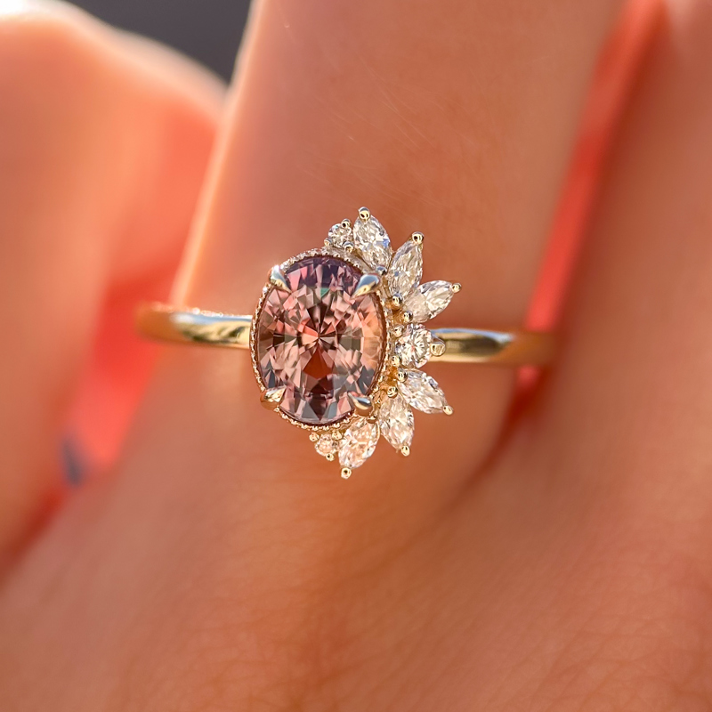 Floret Ring I 1.63ct Oval Brown Sapphire