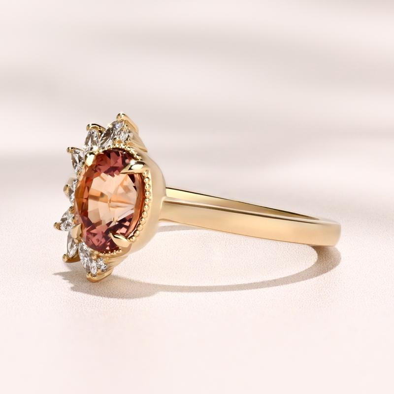 Floret Ring I 1.63ct Oval Brown Sapphire