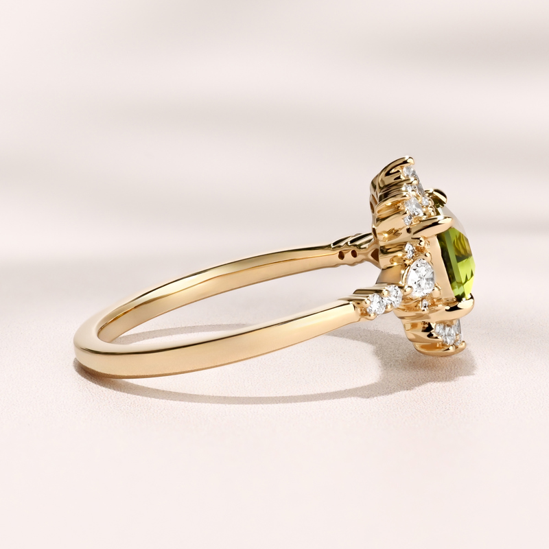 Serenade Ring I 1.55ct Green Rectangular Sapphire